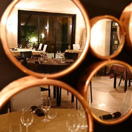 Le Bernon Hotell Connaux Eksteriør bilde