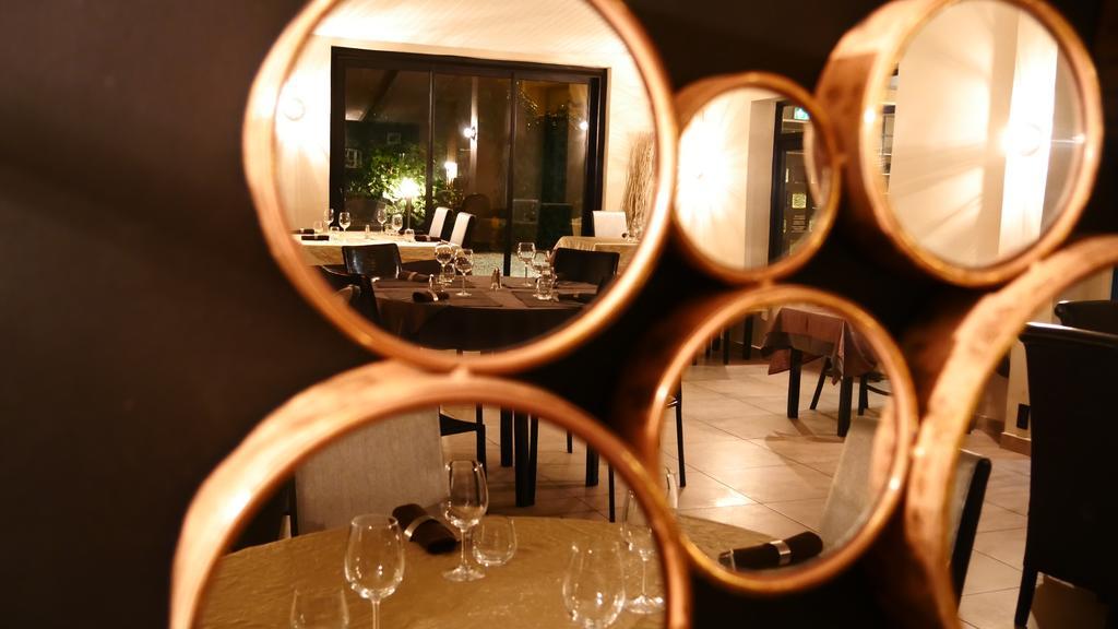Le Bernon Hotell Connaux Eksteriør bilde