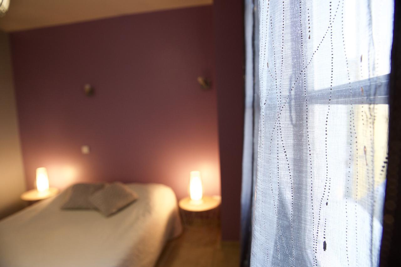 Le Bernon Hotell Connaux Eksteriør bilde